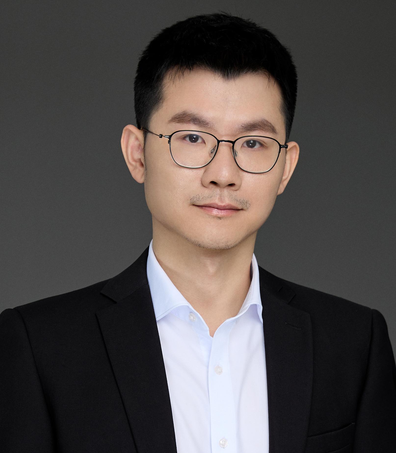 吴育洽